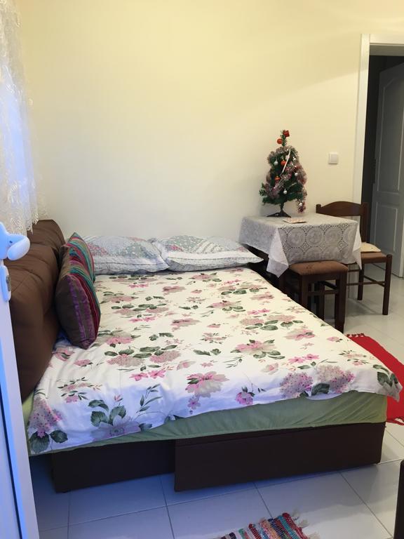 Apartment Vistanova Vrdnik Oda fotoğraf