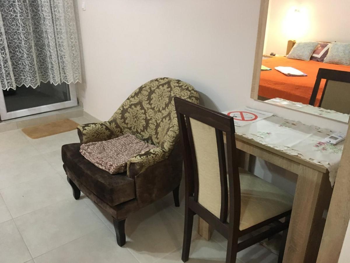 Apartment Vistanova Vrdnik Dış mekan fotoğraf